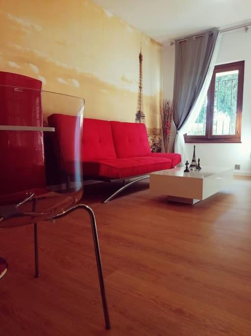 Апартаменты Studio Paris Эстепона Экстерьер фото